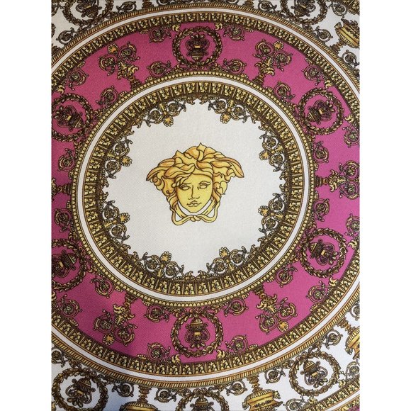 New with Tags Versace I Heart Baroque Silk Accent Pillow Fuchsia - Picture 4 of 6